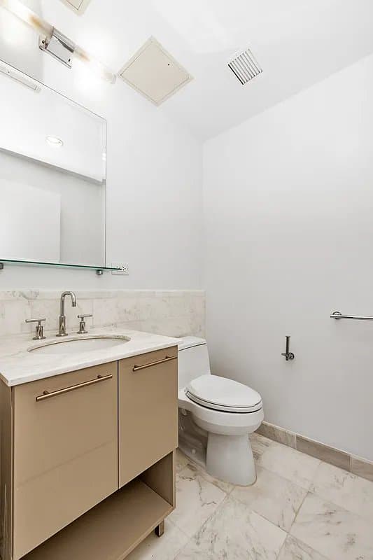 1 bed apartment at 49 East 34th Street, Unit 29C, Murray Hill, photo 4 of 20