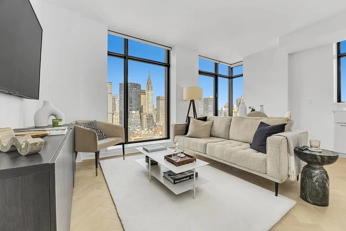 1 bed apartment at 49 East 34th Street, Unit 29C, Murray Hill, photo 1 of 20