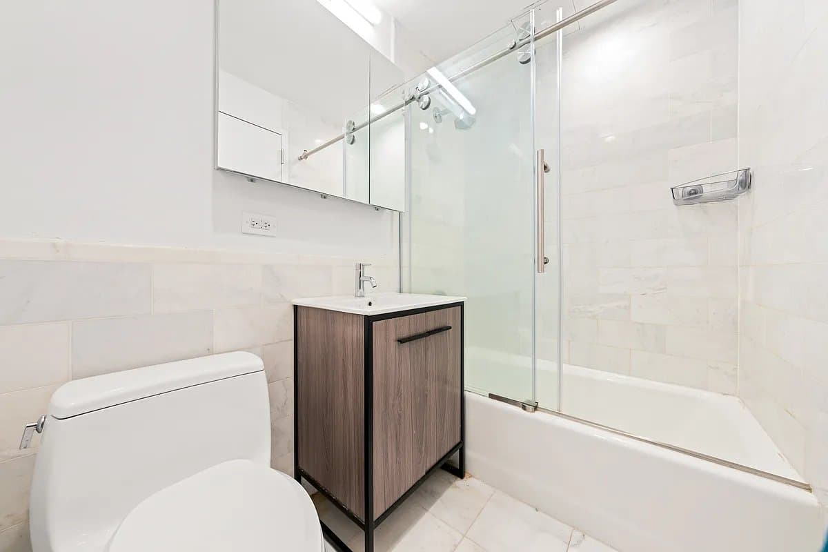 1 bed apartment at 49 East 34th Street, Unit 29C, Murray Hill, photo 5 of 20