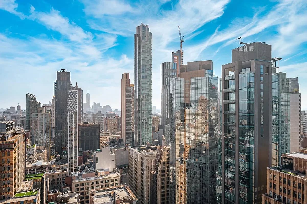 1 bed apartment at 49 East 34th Street, Unit 29C, Murray Hill, photo 18 of 20
