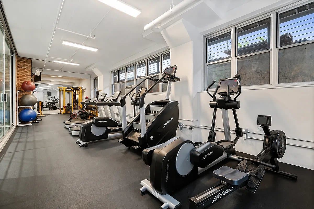1 bed apartment at 99 Gold Street, Unit 4K, Vinegar Hill, photo 16 of 16