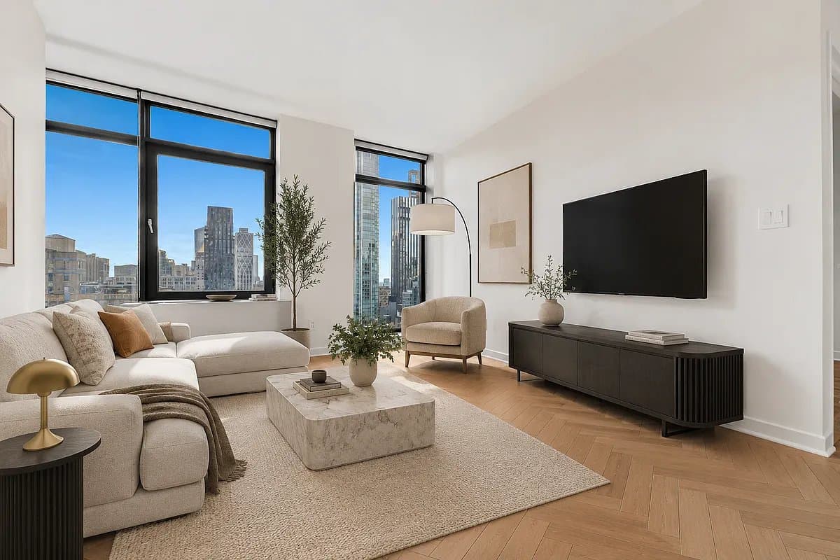 1 bed apartment at 49 East 34th Street, Unit 20B, Murray Hill, photo 1 of 17