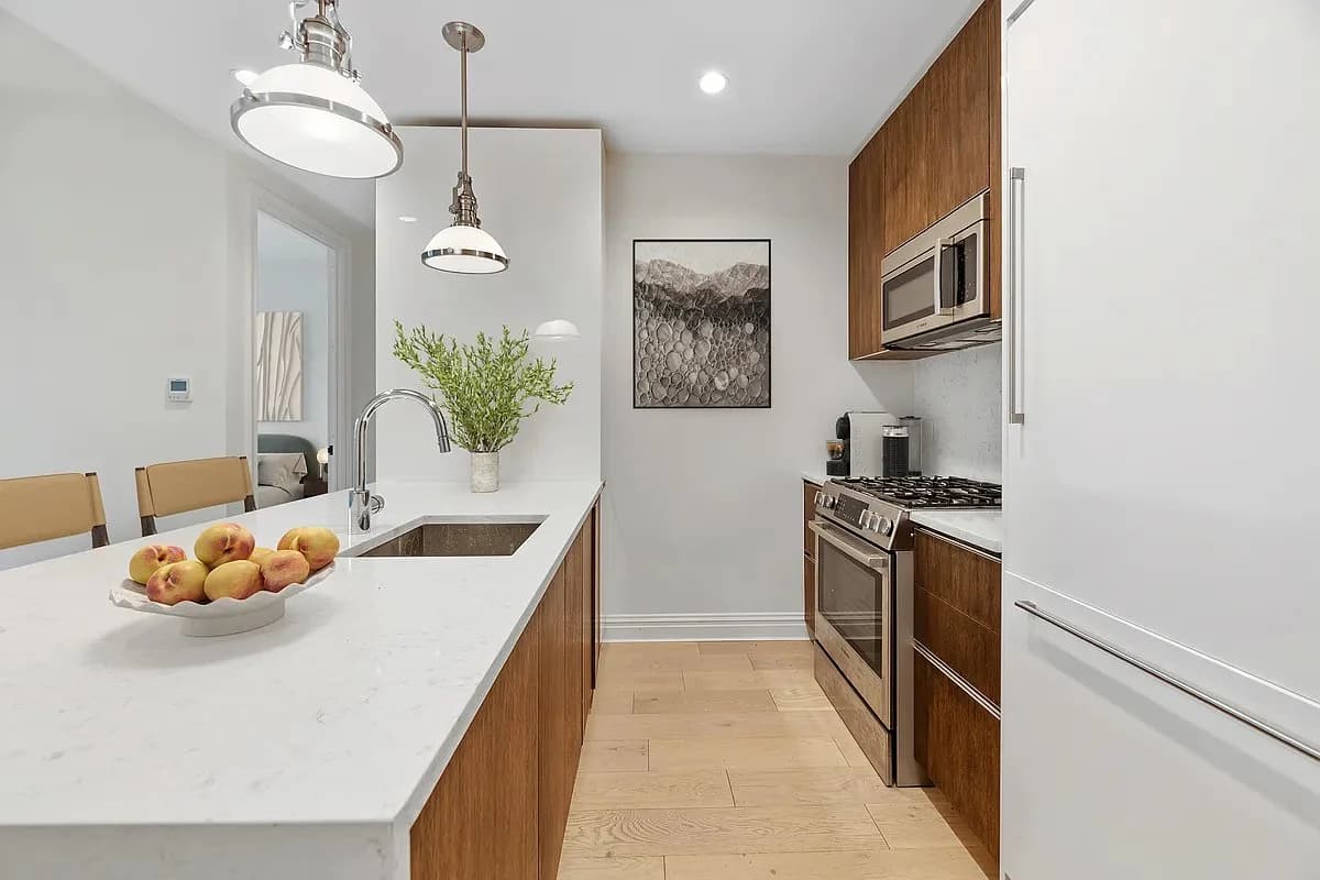 1 bed apartment at 127 West 112th Street, Unit 3A, Harlem, photo 2 of 12