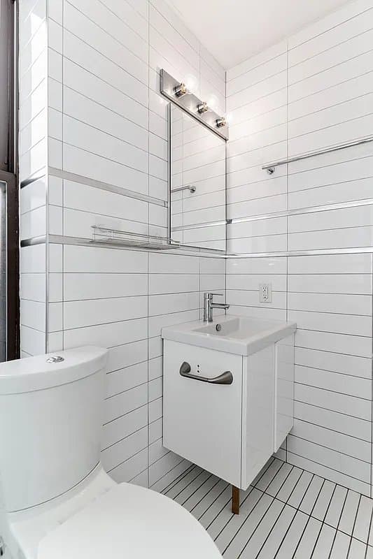 2 bed apartment at 48 Bedford Street, Unit 3A, West Village, photo 7 of 8