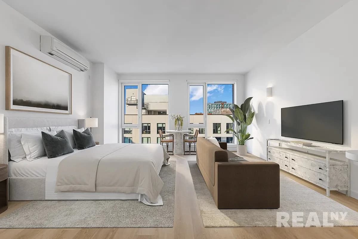 Studio apartment at 953 Dean Street, Unit 664, Crown Heights, photo 2 of 7