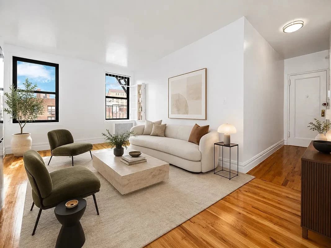 90 Bank Street