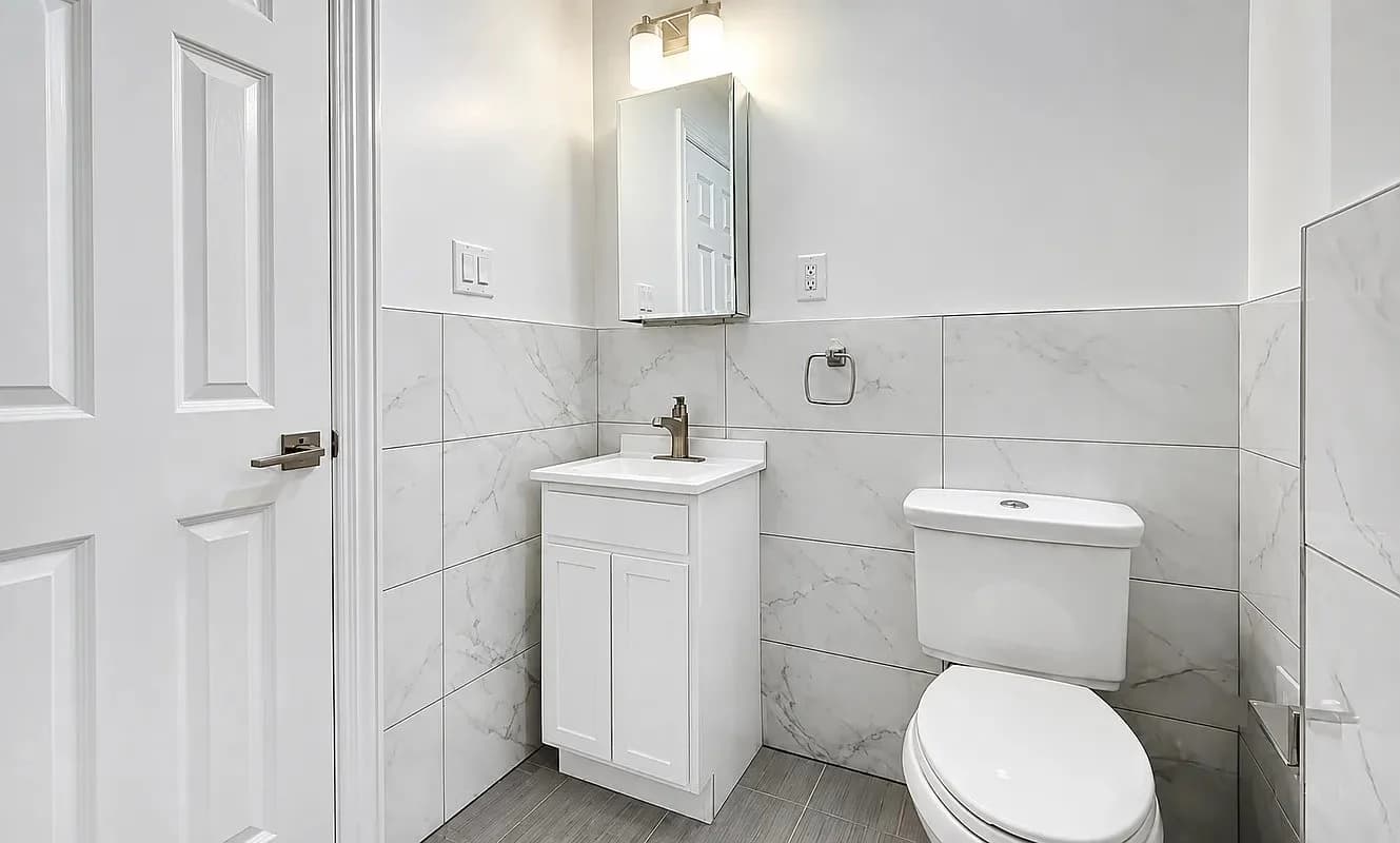 2 bed apartment at 380 South 4th Street, Unit 7, Williamsburg, photo 6 of 6