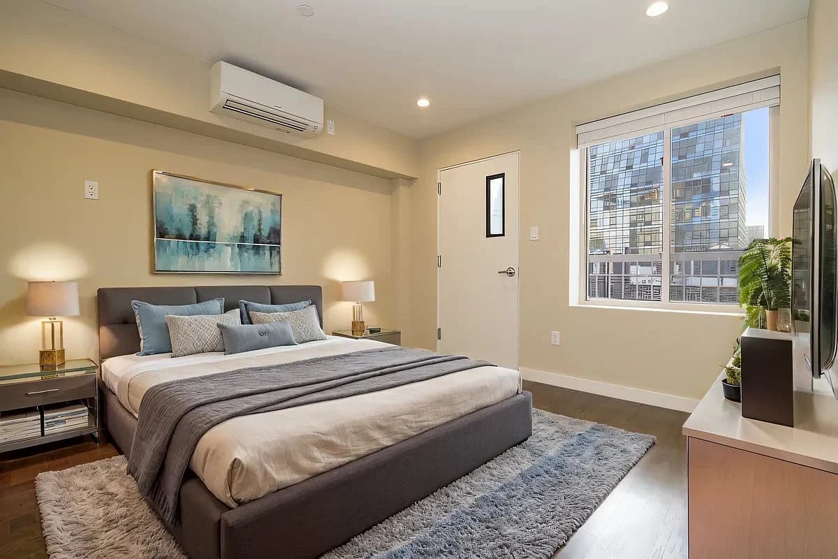 1 bed apartment at 99 Suffolk Street, Unit 8B, Lower East Side, photo 2 of 5