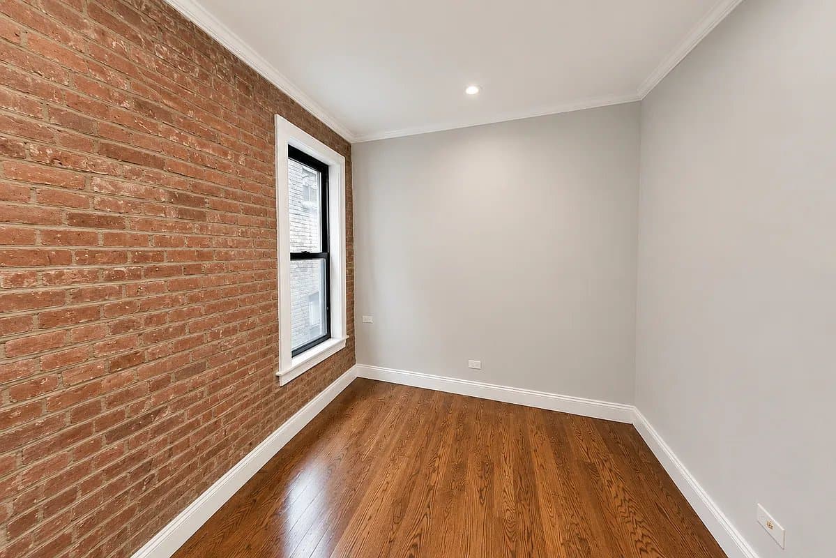 3 bed apartment at 438 West 52nd Street, Unit 8F, Hell's Kitchen, photo 4 of 7