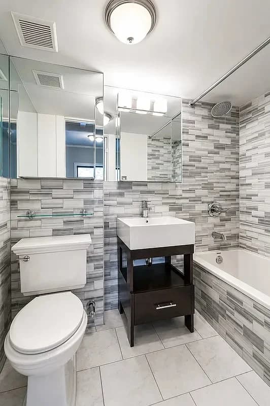 2 bed apartment at 239 West 14th Street, Unit 5F, Chelsea, photo 6 of 6