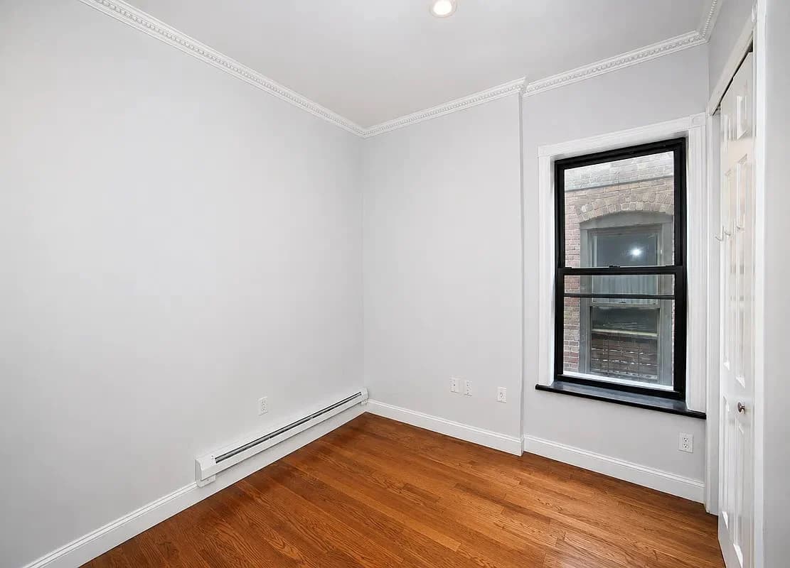 6 bed apartment at 15 West 103rd Street, Unit 5R, Upper West Side, photo 6 of 10