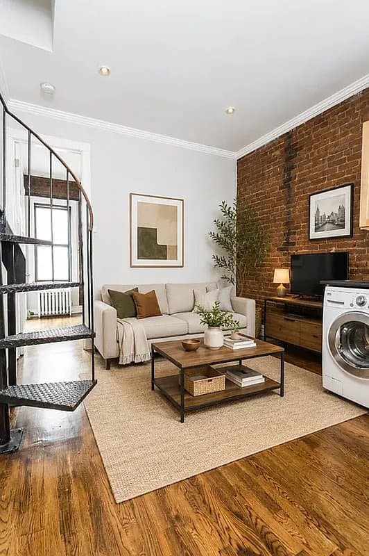 3 bed apartment at 219 East 23rd Street, Unit 19, Kips Bay, photo 2 of 8