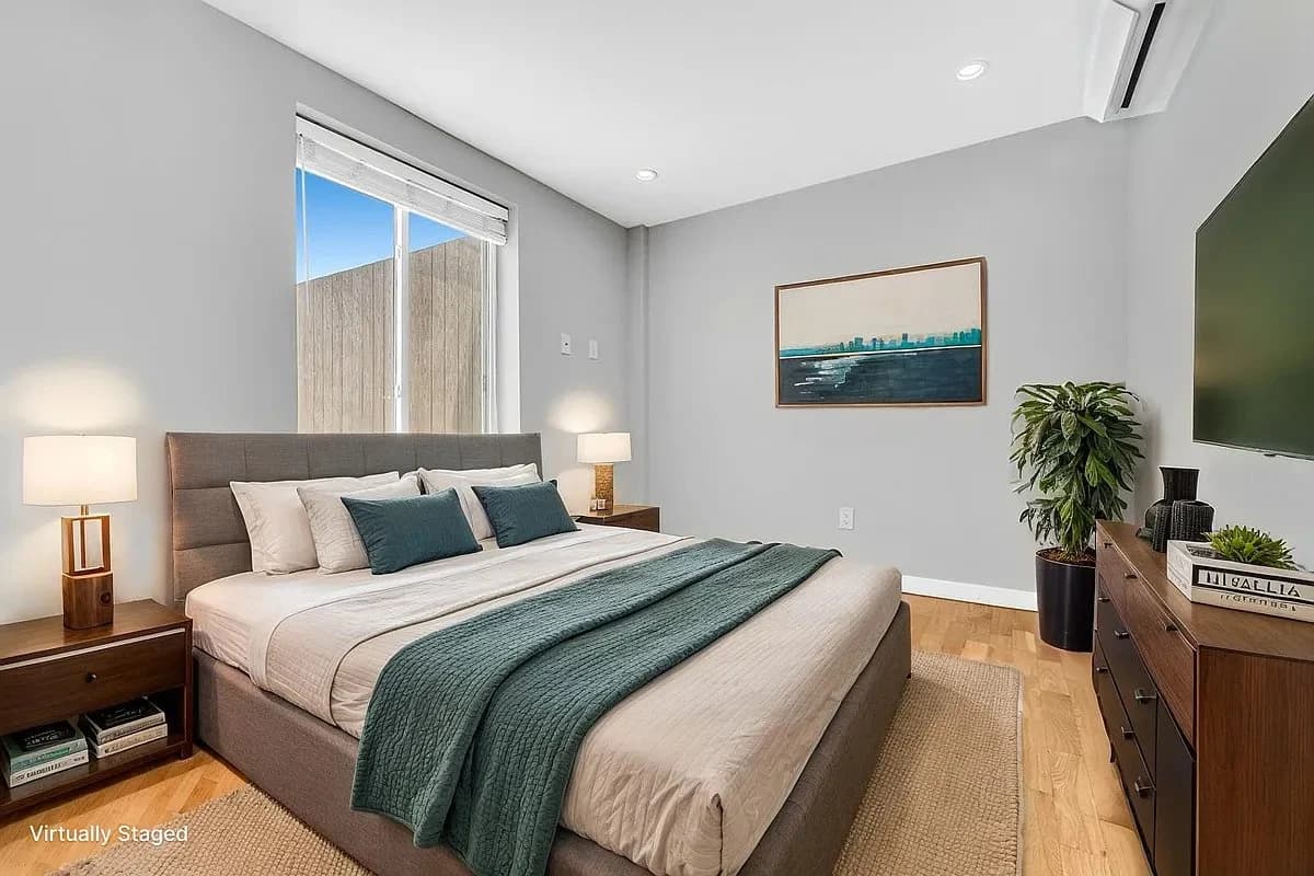 1 bed apartment at 99 Suffolk Street, Unit 7D, Lower East Side, photo 3 of 5