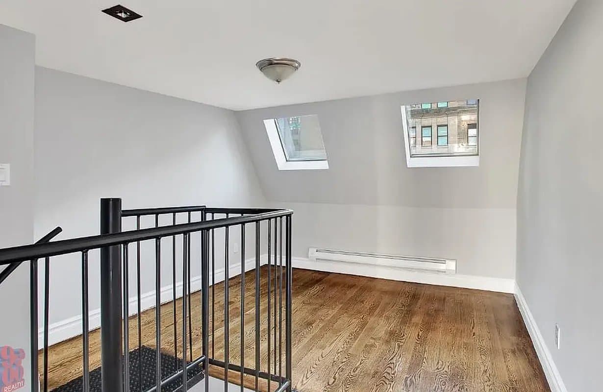 2 bed apartment at 219 East 23rd Street, Unit 17, Kips Bay, photo 2 of 5