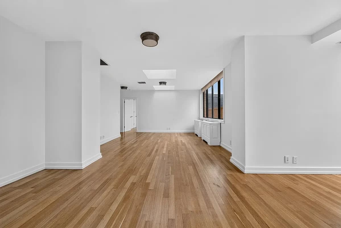 2 bed apartment at 245 East 44th Street, Unit PH, Midtown East, photo 6 of 20