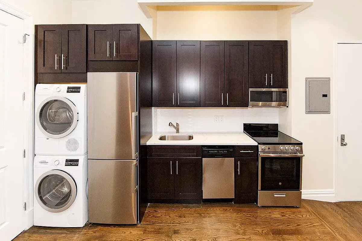 1 bed apartment at 223 Mott Street, Unit 1, Nolita, photo 4 of 6