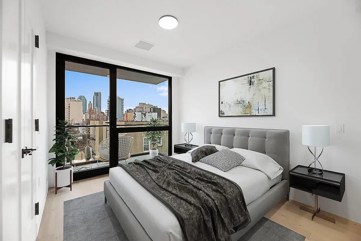 2 bed apartment at 27-10 37th Avenue, Unit 6B, Long Island City, photo 2 of 6