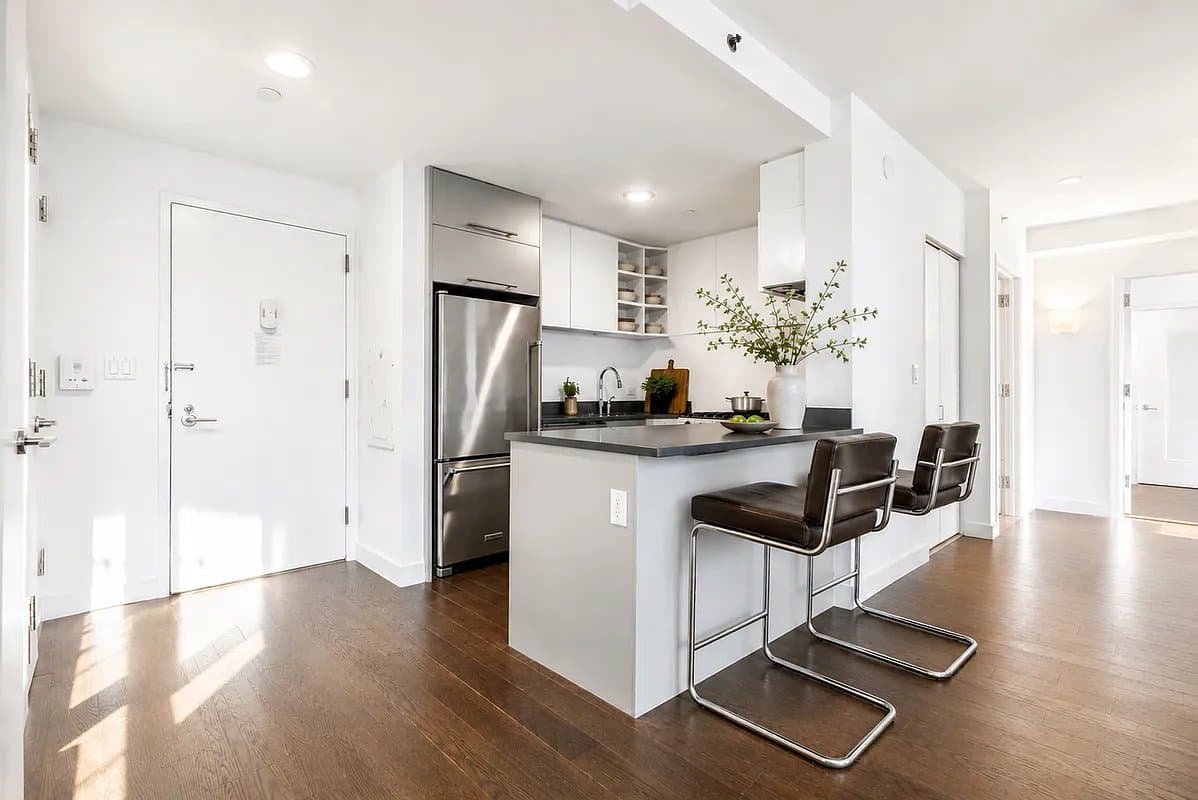 2 bed apartment at 181 Front Street, Unit 2R, Dumbo, photo 4 of 7