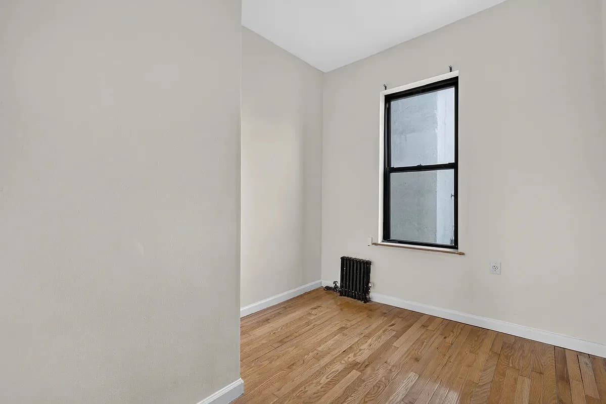 1 bed apartment at 619 East 5th Street, Unit 27, East Village, photo 7 of 8