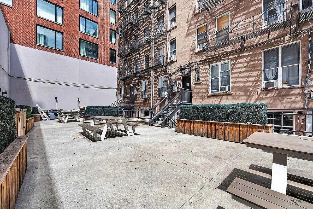 1 bed apartment at 163 Ludlow Street, Unit GW, Lower East Side, photo 10 of 10