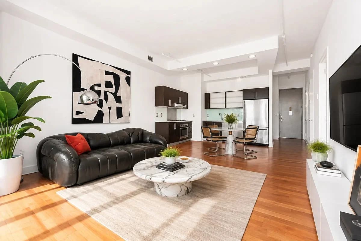 99 Gold Street, photo 2