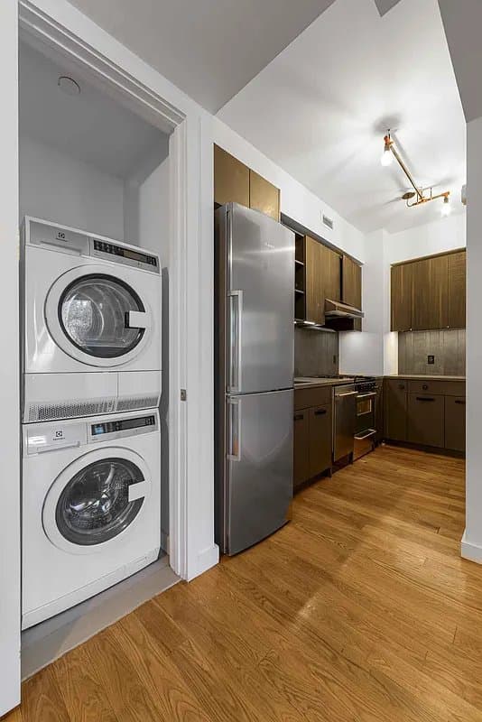 2 bed apartment at 123 Melrose Street, Unit 701, Bushwick, photo 5 of 6