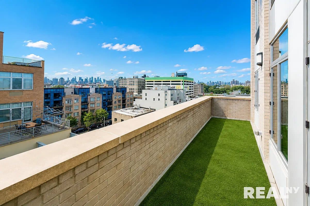 1 bed apartment at 96 Steuben Street, Unit 7F, Clinton Hill, photo 2 of 9