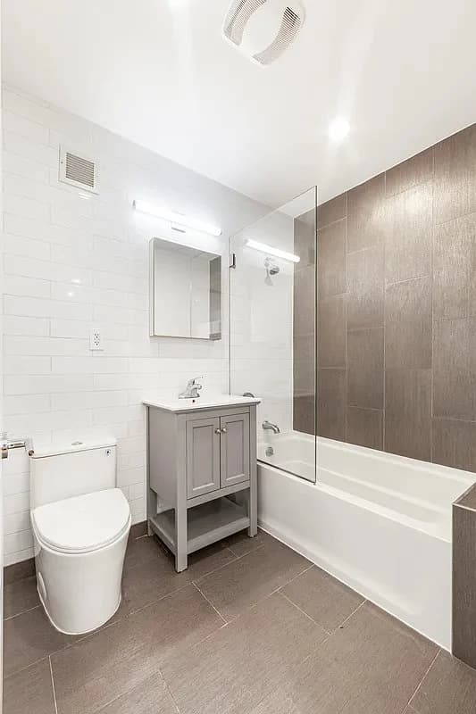 1 bed apartment at 96 Steuben Street, Unit 7F, Clinton Hill, photo 7 of 9