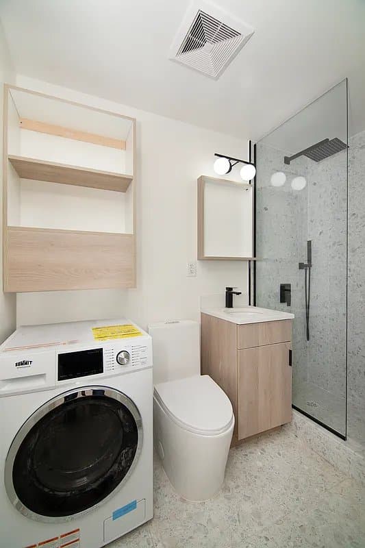 2 bed apartment at 225 West 20th Street, Unit 5E, Chelsea, photo 6 of 6