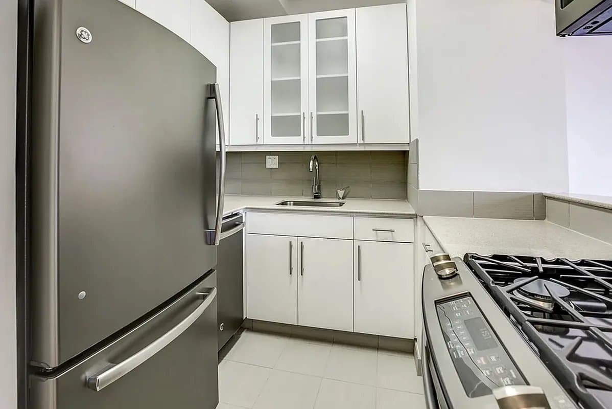 218 East 29th Street, photo 5