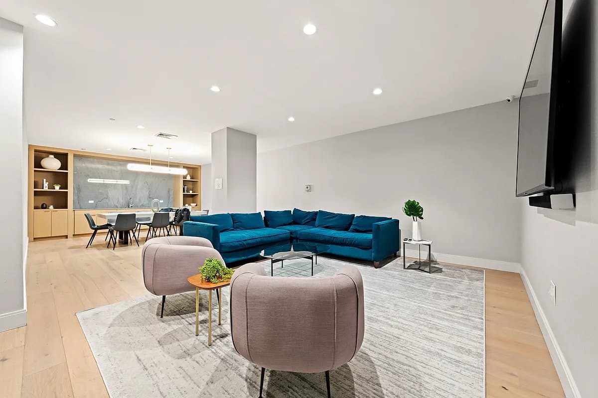 1 bed apartment at 49 East 34th Street, Unit 6B, Murray Hill, photo 4 of 10