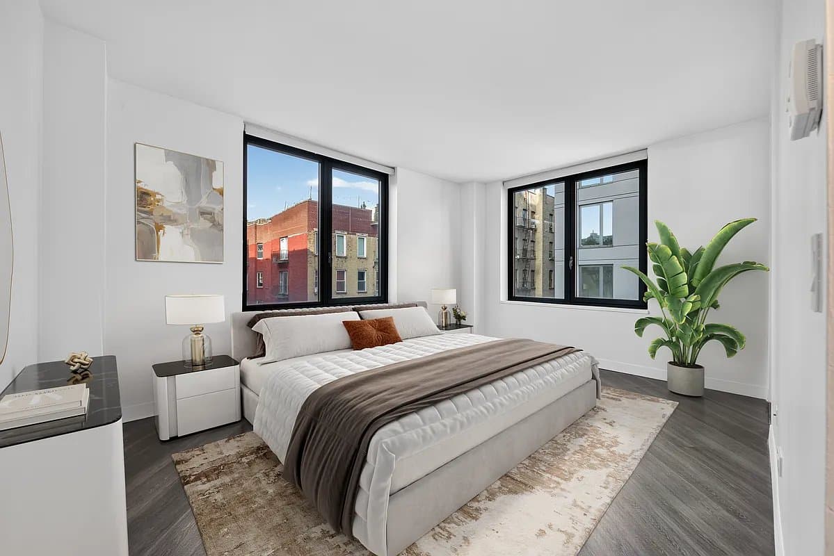 250 East Houston Street, photo 5