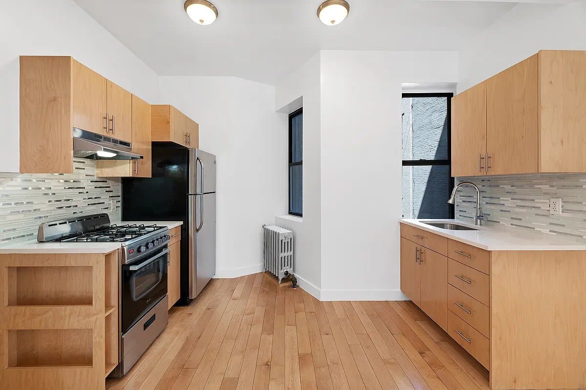 1 bed apartment at 206 Rivington Street, Unit 2B, Lower East Side, photo 3 of 5