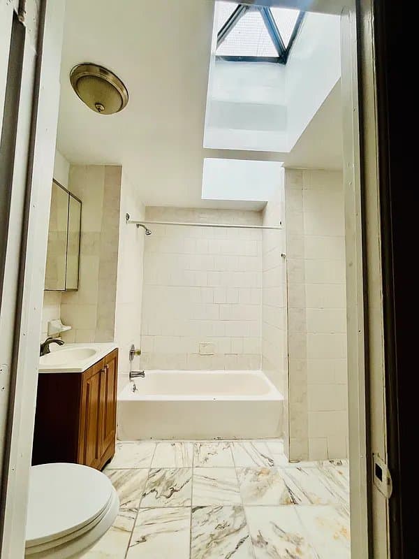3 bed apartment at 422 East 118th Street, Unit 2, Harlem, photo 7 of 7