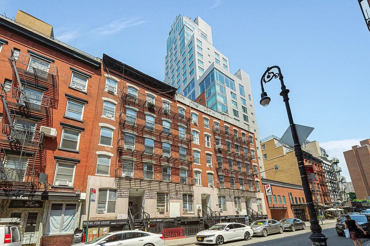 1 bed apartment at 165 Ludlow Street, Unit GA, Lower East Side, photo 7 of 7