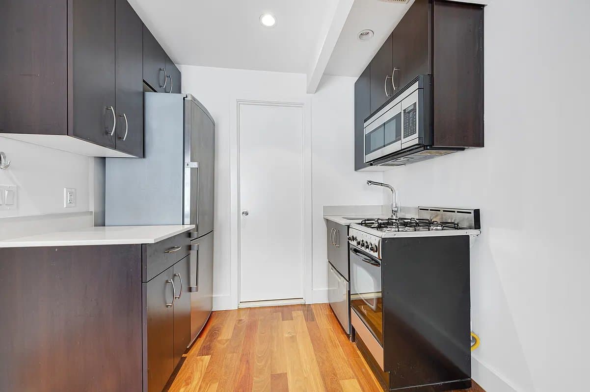 165 Ludlow Street, photo 3