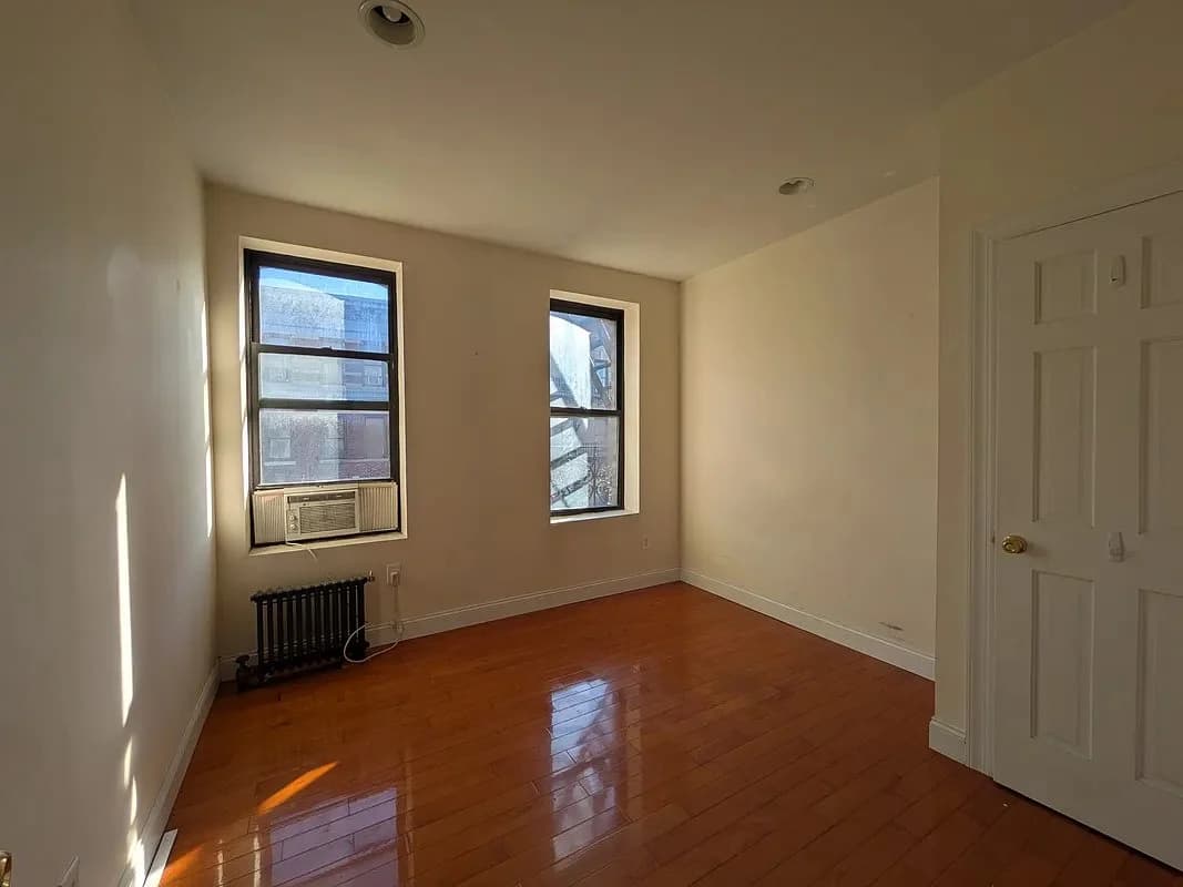 533 West 158th Street, photo 2