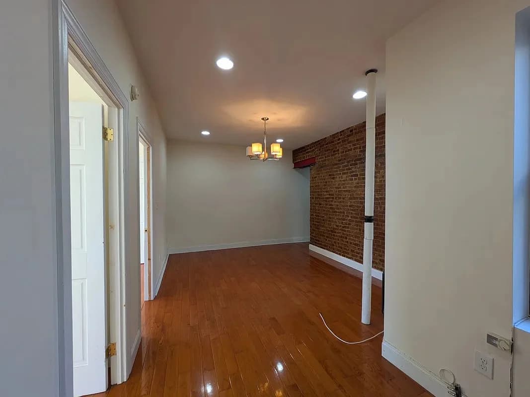 2 bed apartment at 533 West 158th Street, Unit 51, Washington Heights, photo 6 of 8