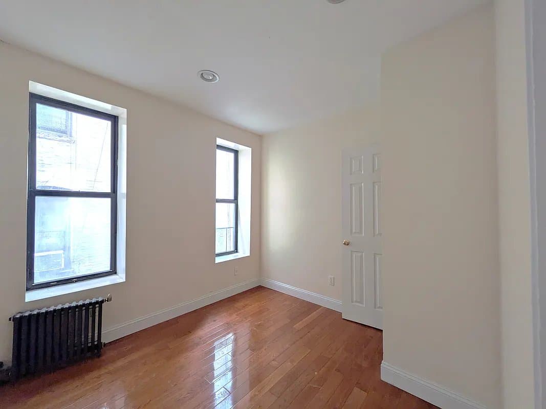 3 bed apartment at 533 West 158th Street, Unit 23, Washington Heights, photo 4 of 10