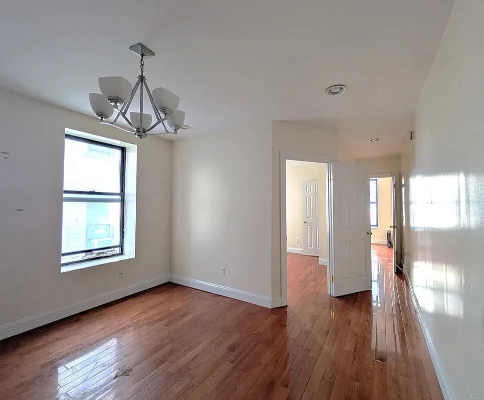 3 bed apartment at 533 West 158th Street, Unit 23, Washington Heights, photo 3 of 10