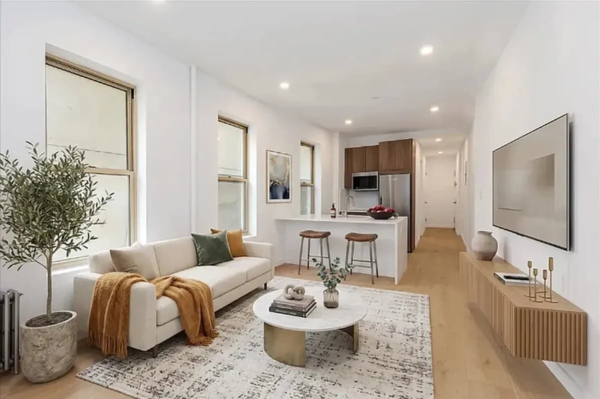1 Bed apartment at 246 East 53rd Street, Unit 2B, Midtown East