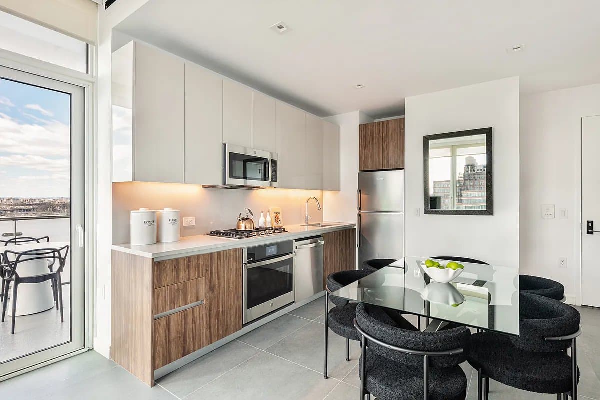 1 bed apartment at 606 West 30th Street, Unit 36B, Hudson Yards, photo 5 of 25