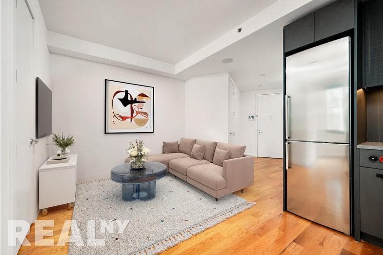 Studio apartment at 123 Melrose Street, Unit 254, Bushwick, photo 5 of 8
