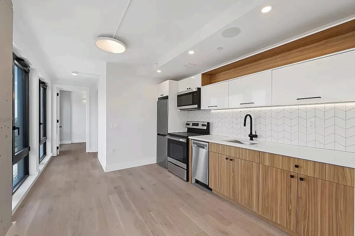 60 West 125th Street, photo 4