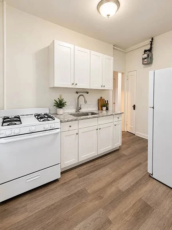 2 bed apartment at 574 Saint Nicholas Avenue, Unit 44, Harlem, photo 5 of 6