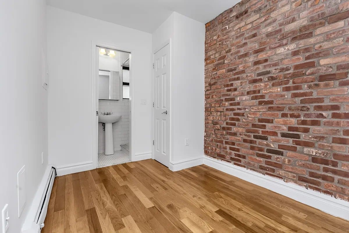 1 bed apartment at 325 East 10th Street, Unit R4C, East Village, photo 4 of 5
