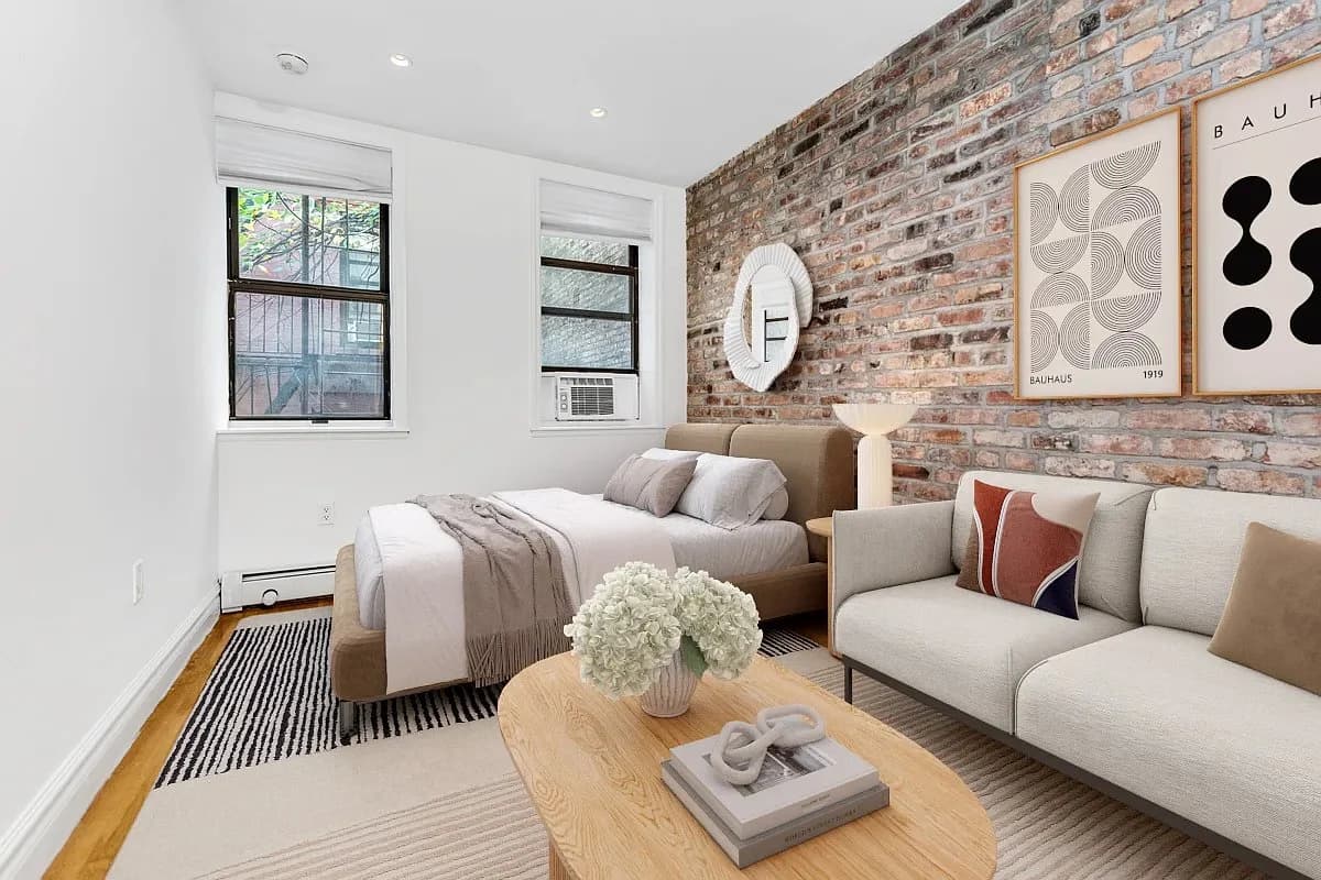 Studio apartment at 325 East 10th Street, Unit R4D, East Village