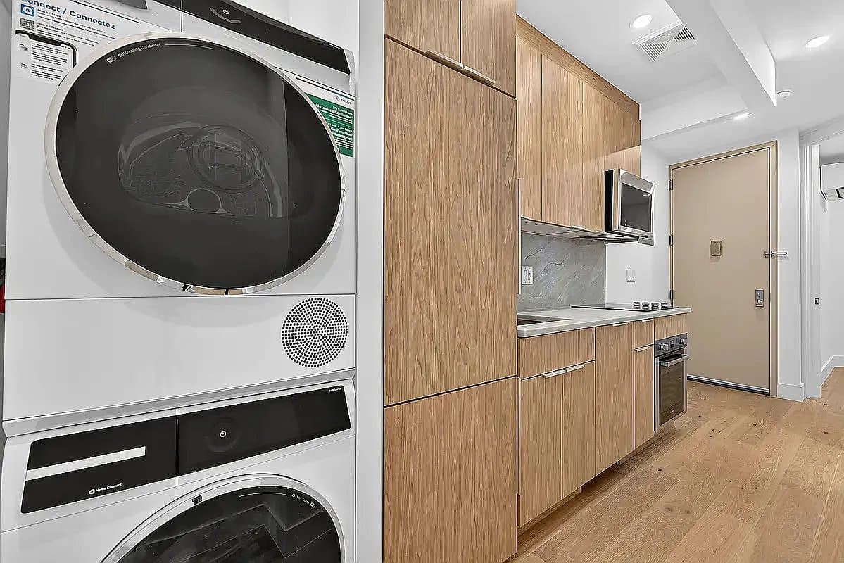 2 bed apartment at 205 Eighth Avenue, Unit 5N, Chelsea, photo 4 of 10
