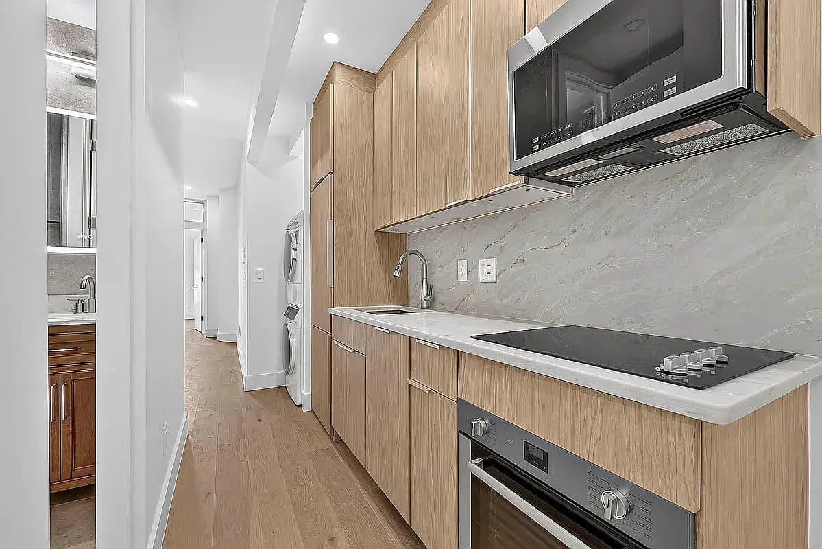 2 bed apartment at 205 Eighth Avenue, Unit 5N, Chelsea, photo 5 of 10