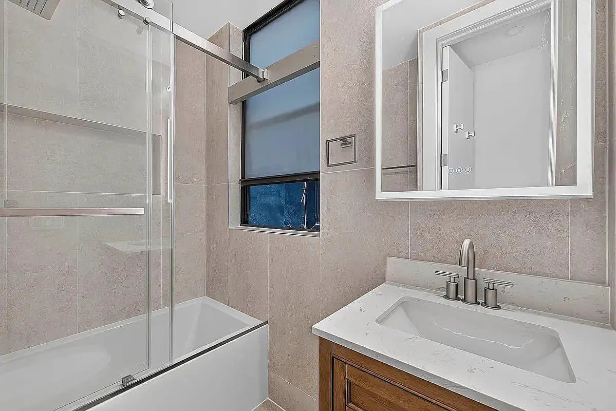 2 bed apartment at 205 Eighth Avenue, Unit 5N, Chelsea, photo 6 of 10